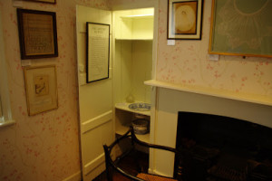 Wash basin and chamber in Janes room pot Chawton